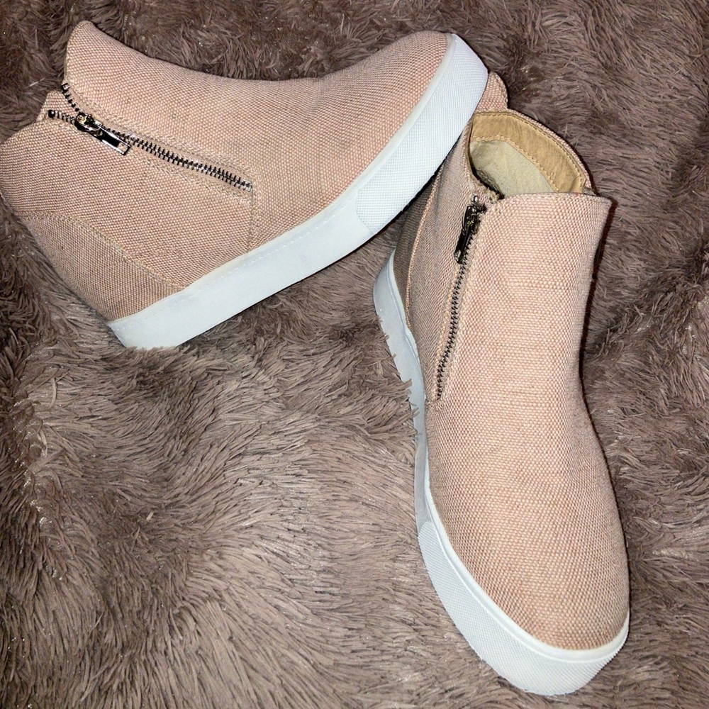 Women's Casual High-Top SODA Sneakers
